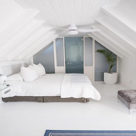 Admiralty Beach House Port Elizabeth Extérieur photo