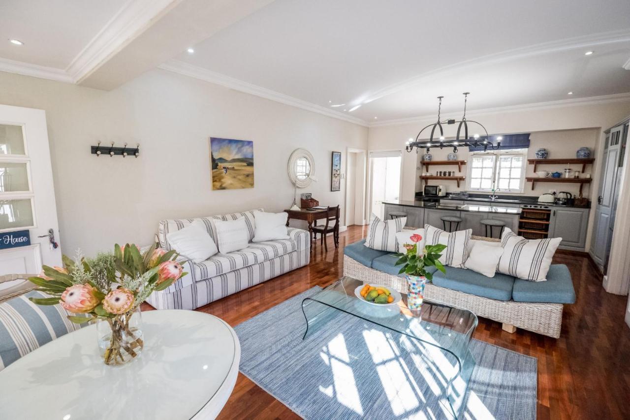 Admiralty Beach House Port Elizabeth Extérieur photo