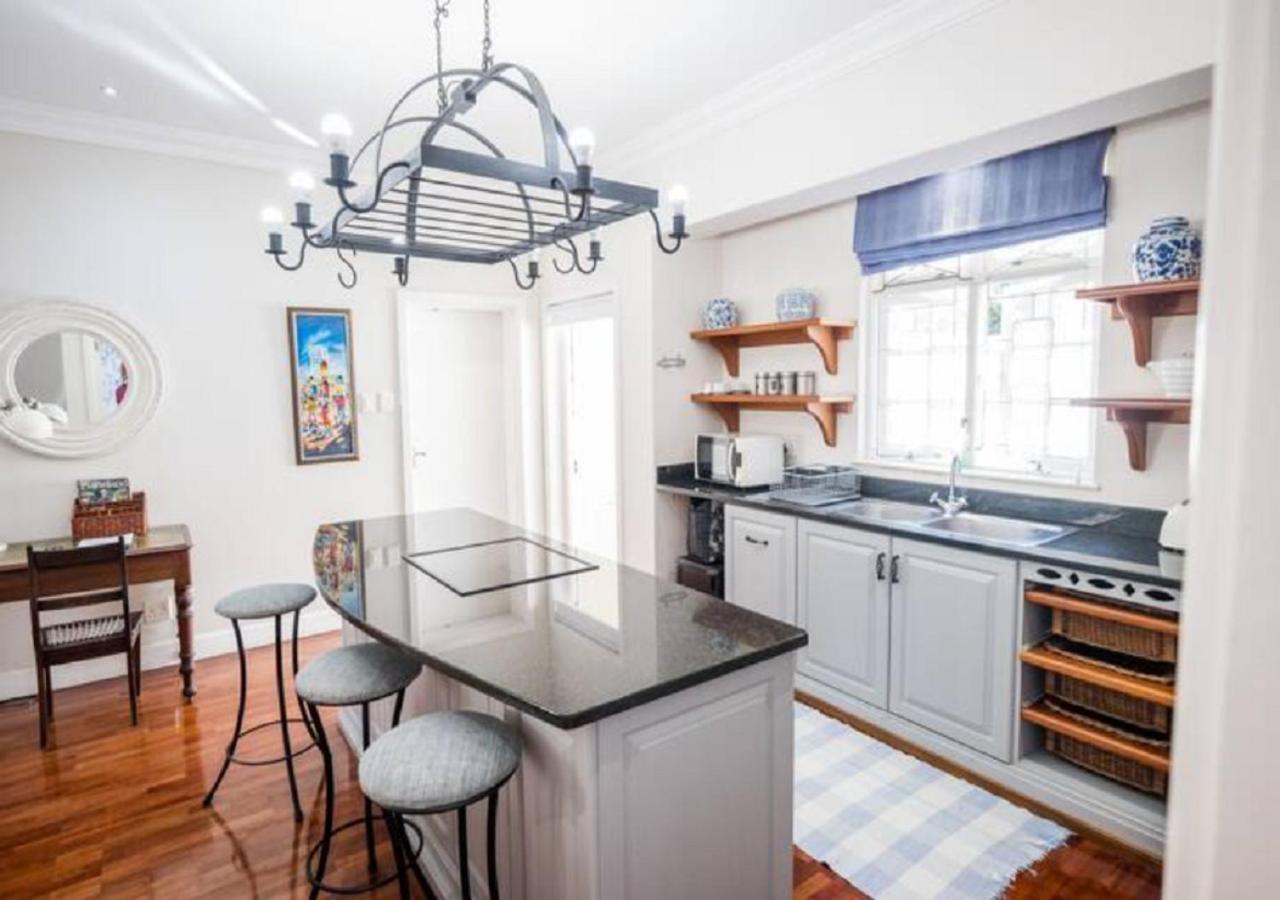 Admiralty Beach House Port Elizabeth Extérieur photo