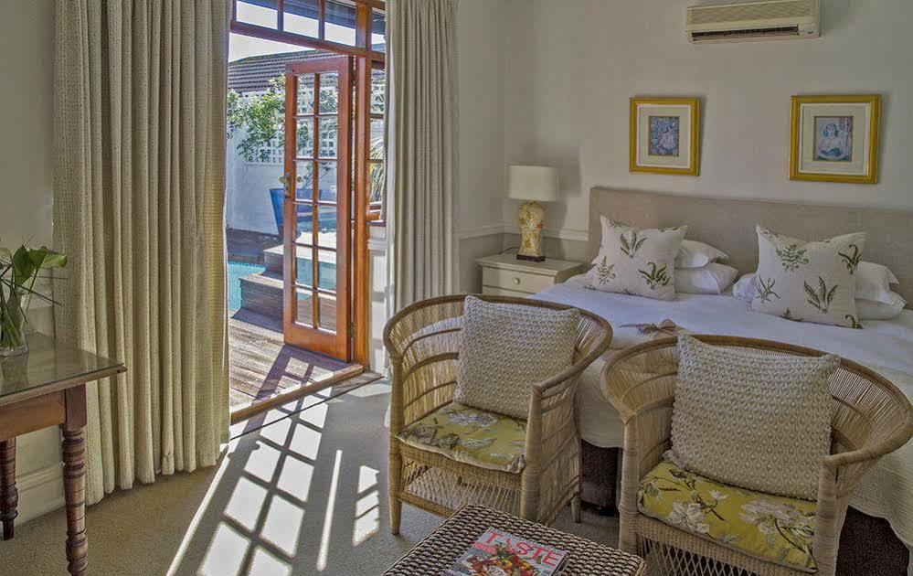 Admiralty Beach House Port Elizabeth Extérieur photo
