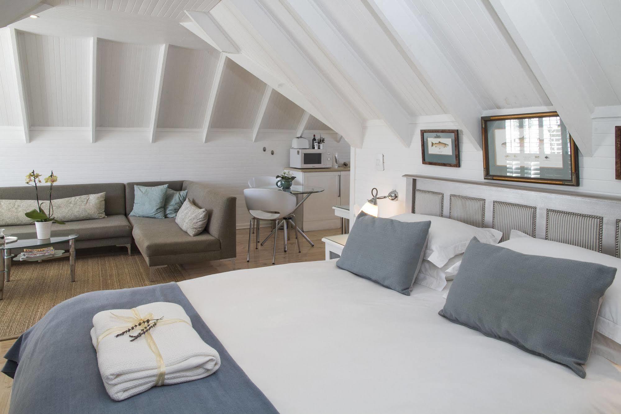 Admiralty Beach House Port Elizabeth Extérieur photo