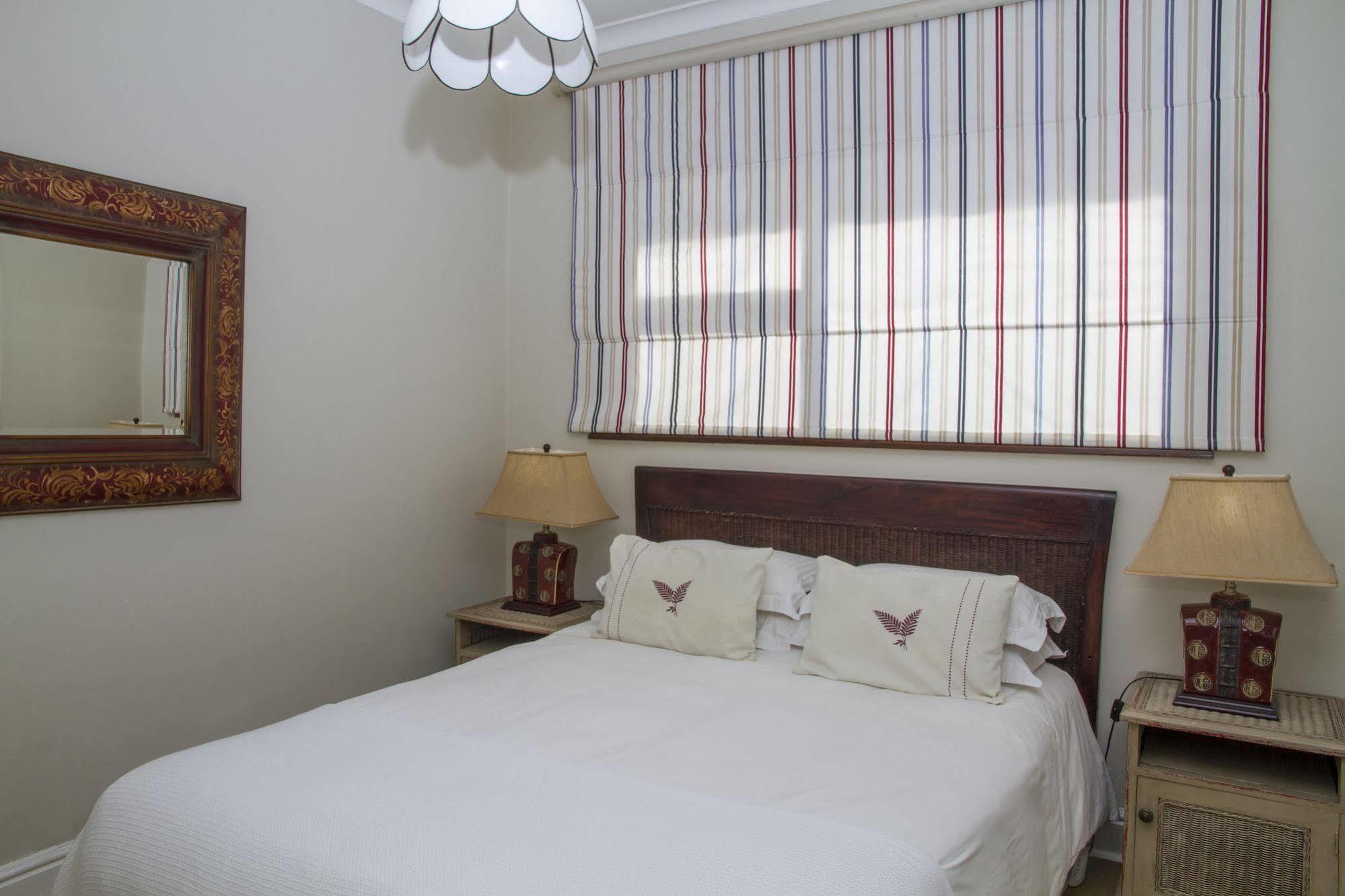Admiralty Beach House Port Elizabeth Extérieur photo
