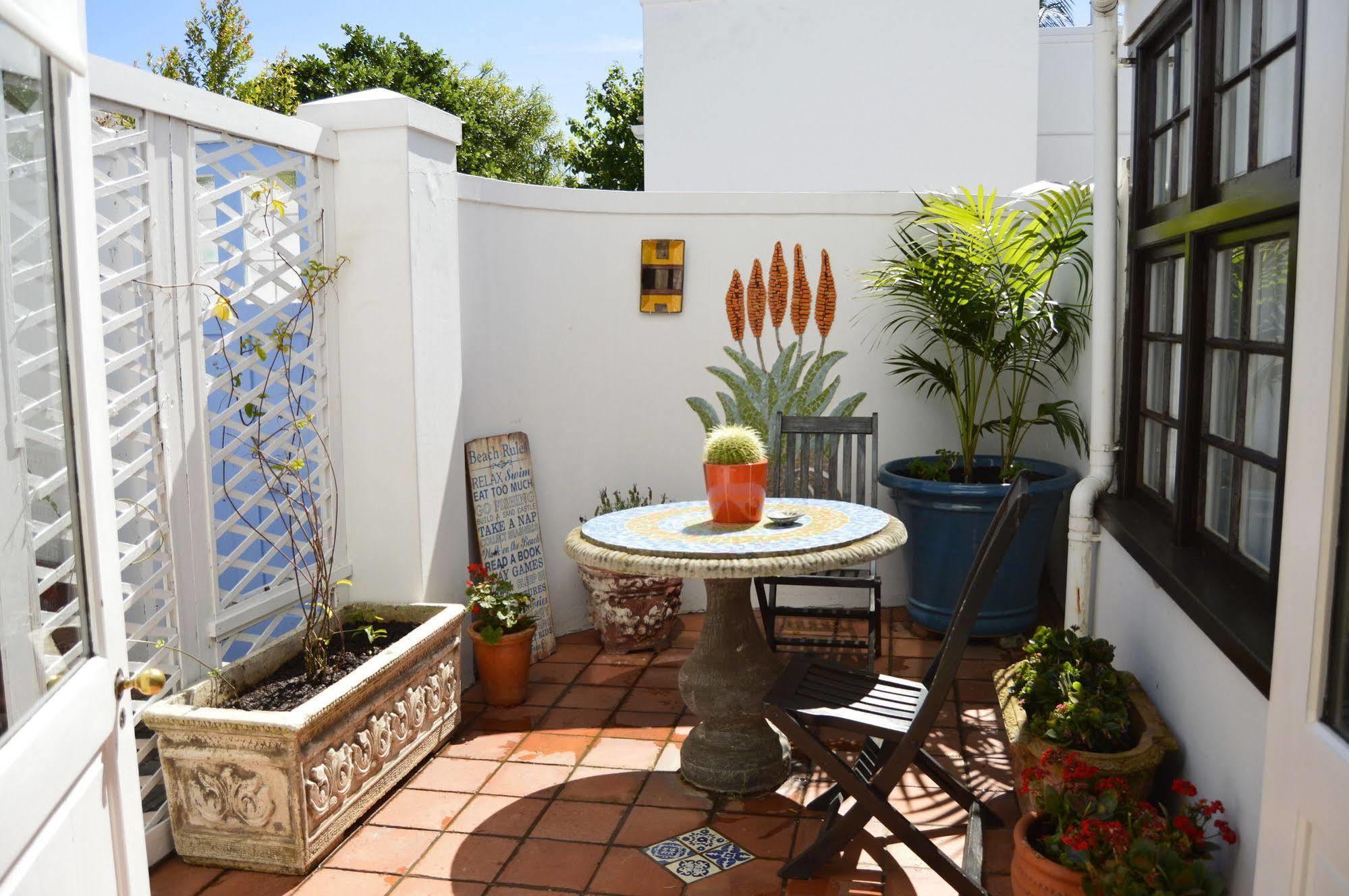 Admiralty Beach House Port Elizabeth Extérieur photo