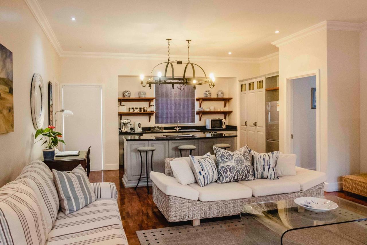 Admiralty Beach House Port Elizabeth Extérieur photo